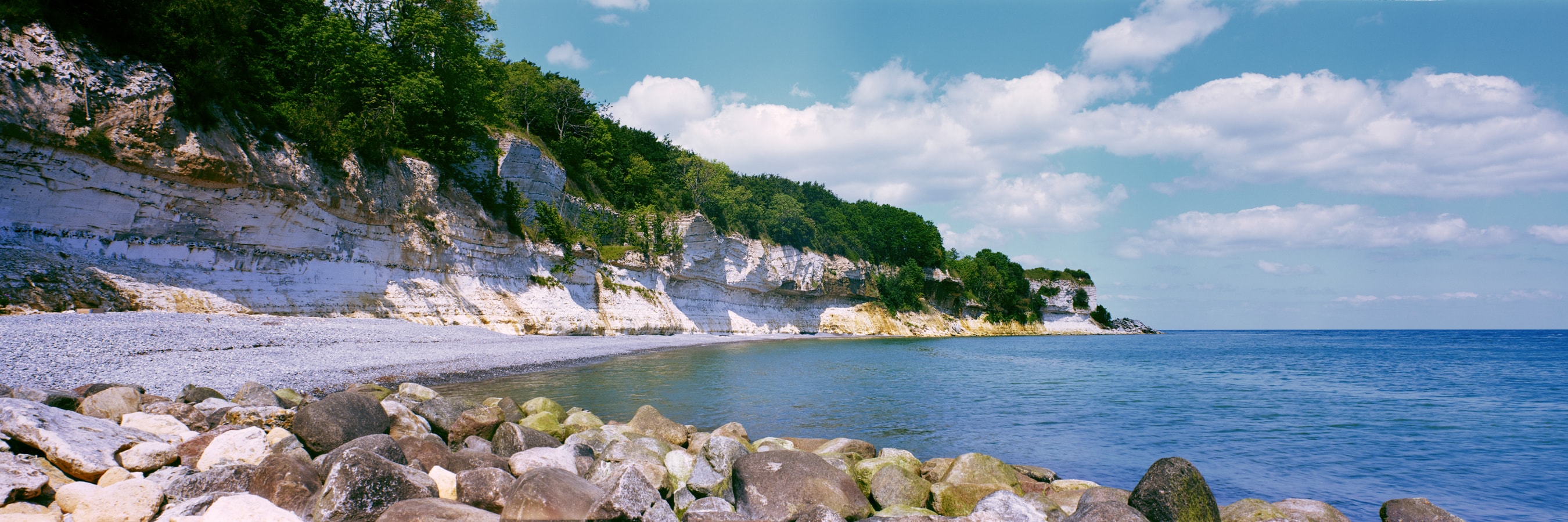 6x17 panoramic photograph of Stevns Klint, Denmark