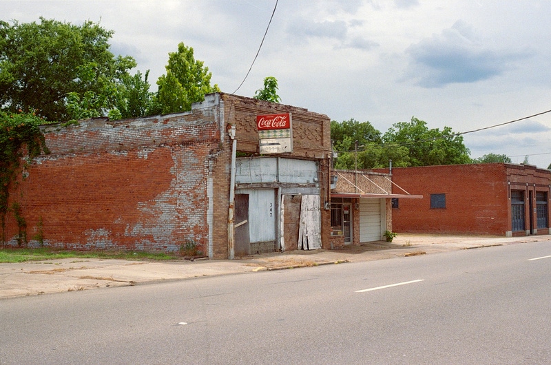Old abandoned building in Paris, Texas. Taken by Lucas Taylor on a Hasselblad XPan camera.